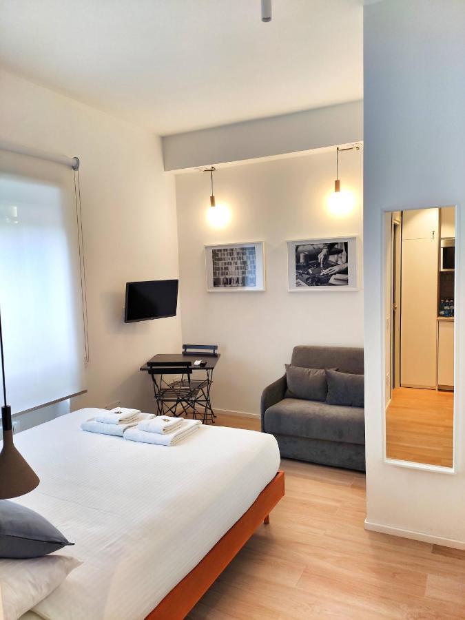 E-Milan Rooms Zona Tortona Exterior photo